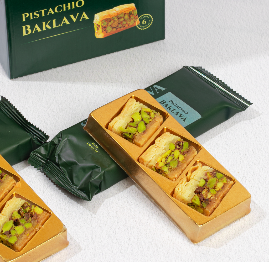 Pistachio Baklava, Snacklava
